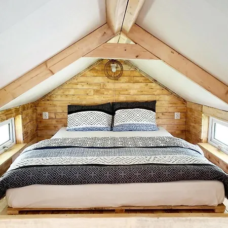 Σπίτι διακοπών Tiny House, Camping Quinta Do Castanheiro