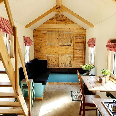 Tiny House, Camping Quinta Do Castanheiro * Castanheira de Pera